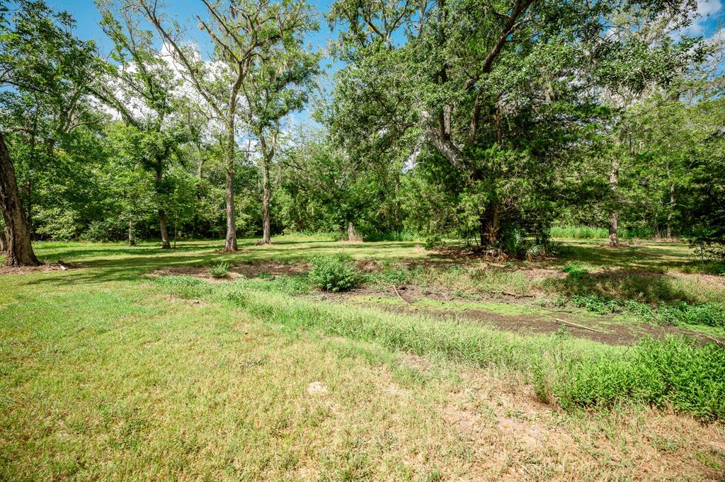 15030 Tx Highway 35 N, Old Ocean, TX 77480