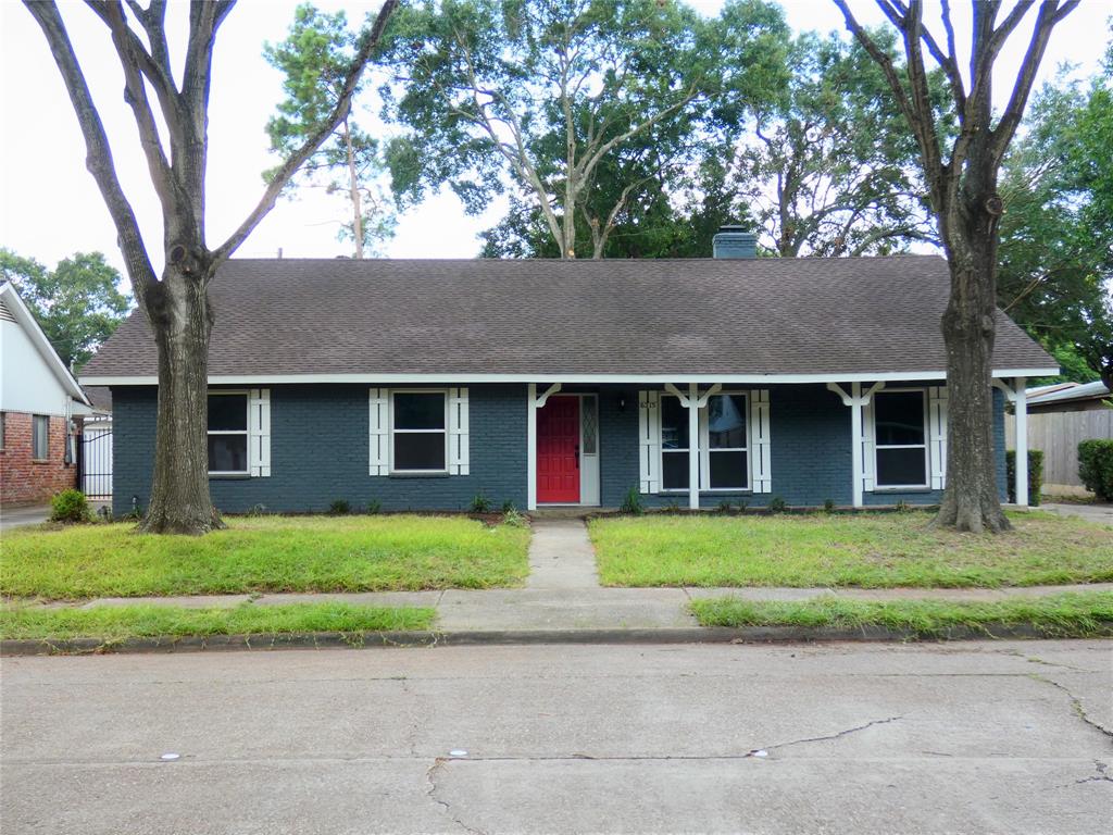 Luxury Homes in Houston TX 77096 Upscale Houses in Houston 77096