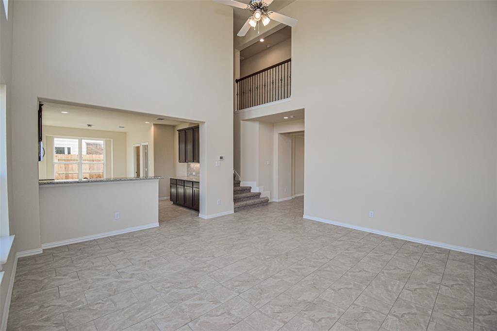 13310 Suntail Ct, Texas City, TX 77568