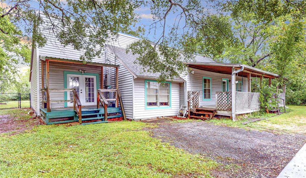 5203 Highway 3, Dickinson, TX 77539