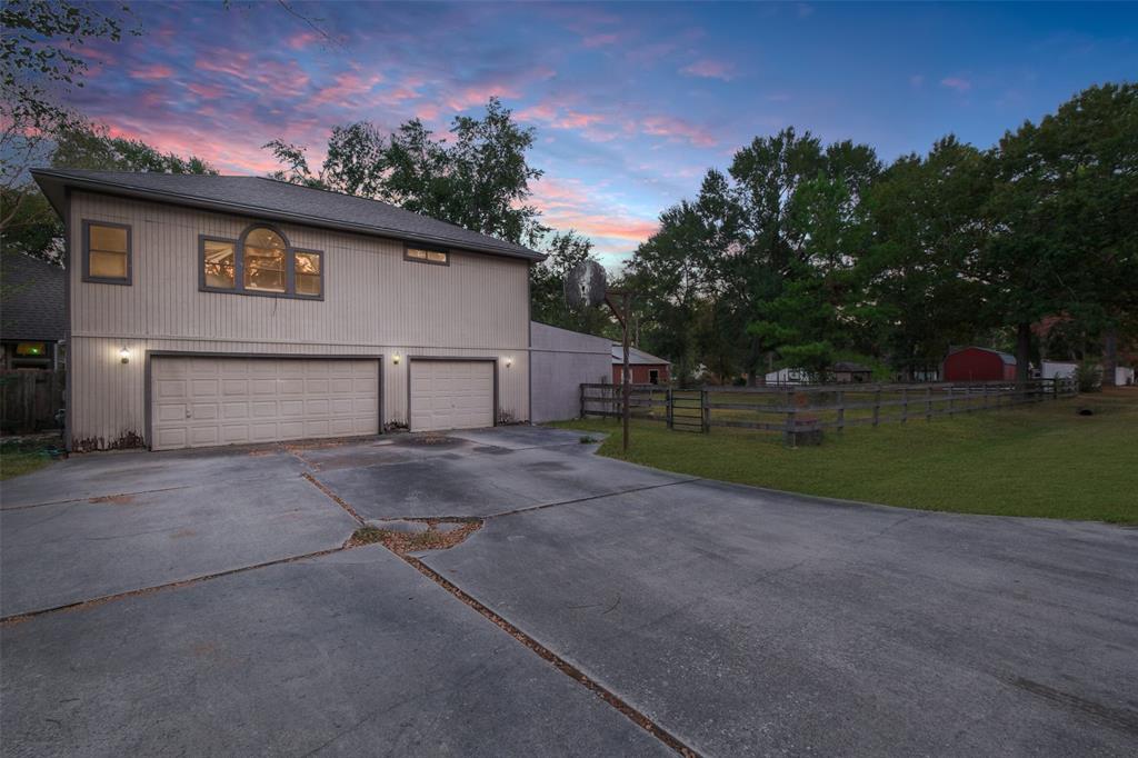 11719 Bexhill Dr, Houston, TX 77065