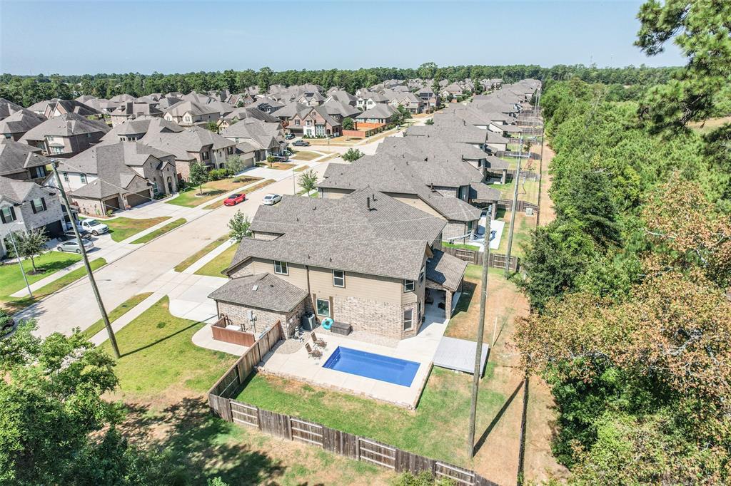 14017 Northline Lake Dr, Houston, TX 77044