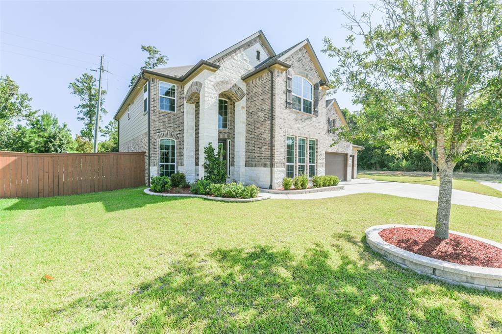 14017 Northline Lake Dr, Houston, TX 77044