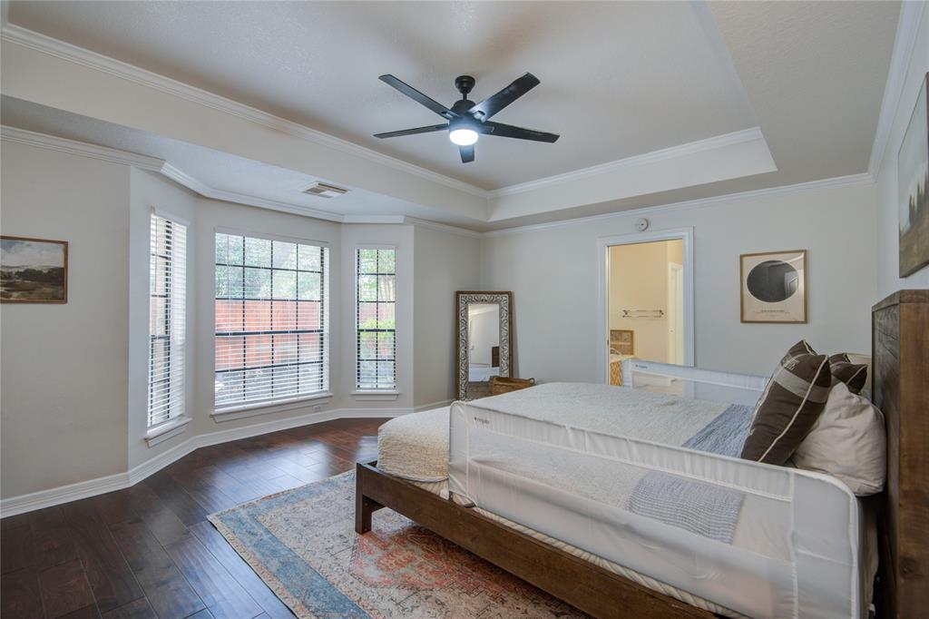 116 Dewberry Dr, Lake Jackson, TX 77566