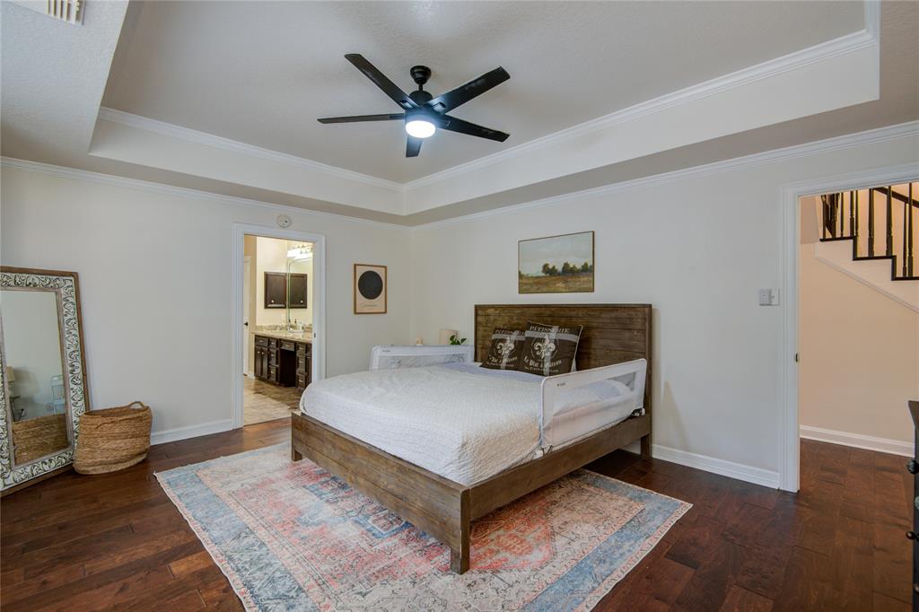 116 Dewberry Dr, Lake Jackson, TX 77566