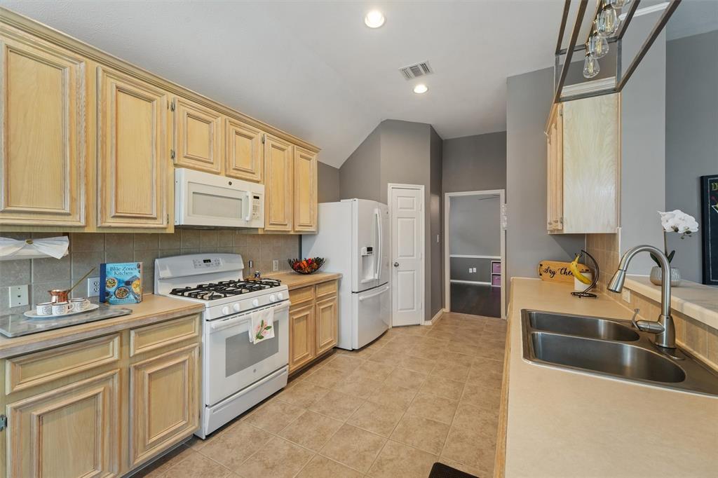 1519 Bardwell Lake Ct, Richmond, TX 77407