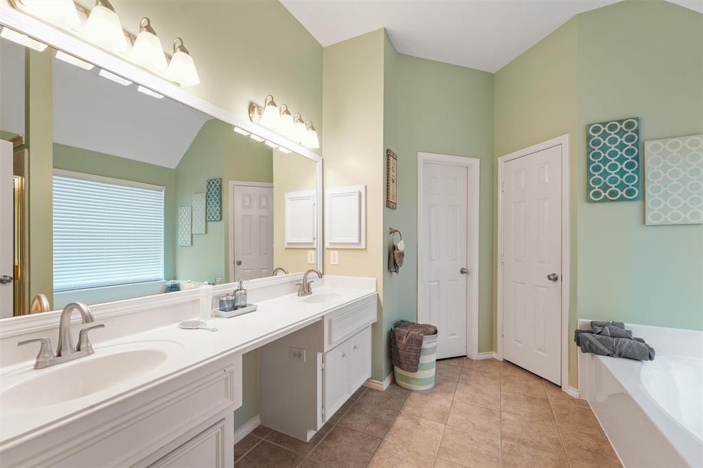 1519 Bardwell Lake Ct, Richmond, TX 77407