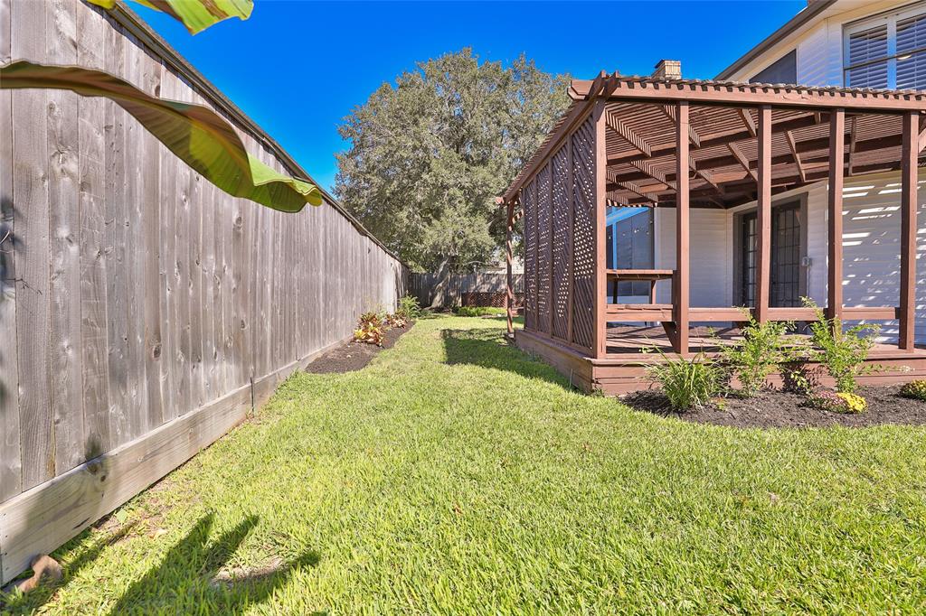 1818 Brookchester Dr, Katy, TX 77450