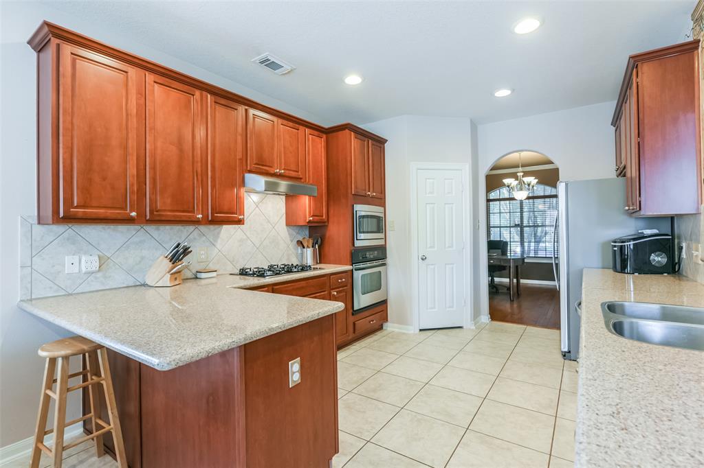 25633 Peppermill Creek Dr, Porter, TX 77365