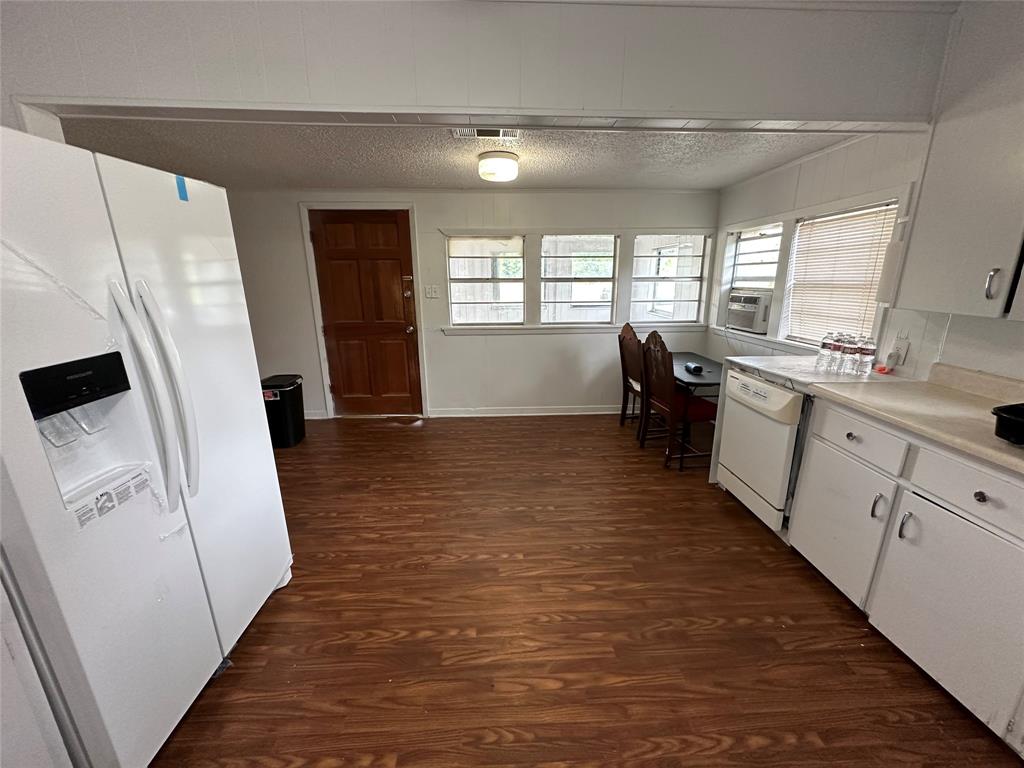 3715 FM 1765, La Marque, TX 77568