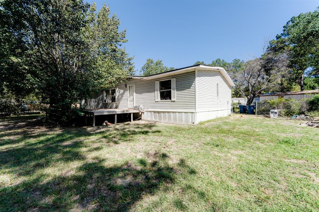 26200 Shadow Briar Ln, Splendora, TX 77372