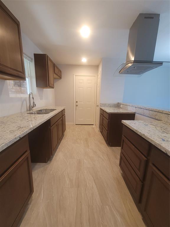 2614 Skelton Dr, Houston, TX 77067