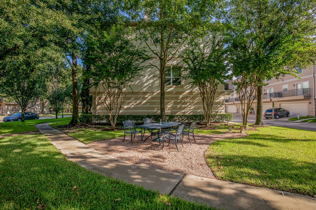 1742 French Village Dr, Houston, TX 77055