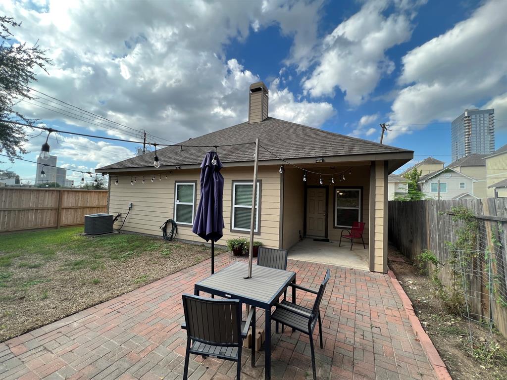 1613 Saulnier St, Houston, TX 77019