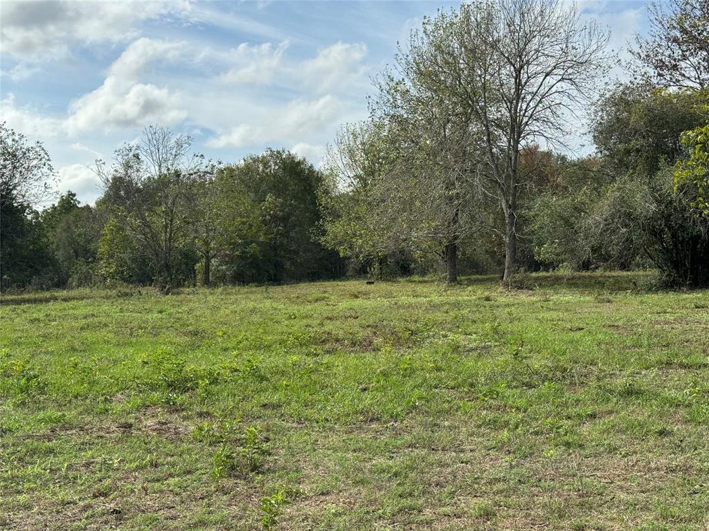 328 Owens Rd, Wharton, TX 77488