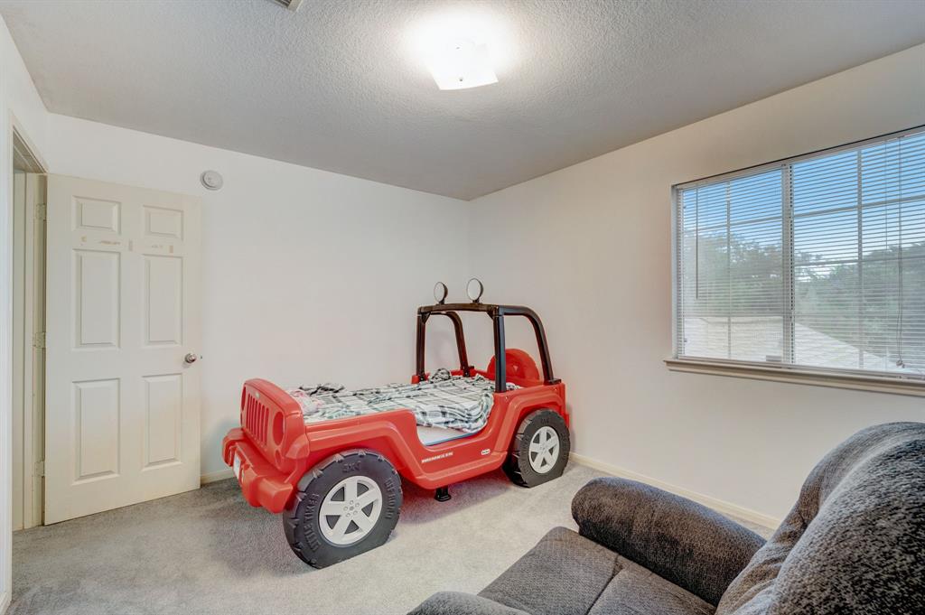 10302 Pine Meadows Blvd, Baytown, TX 77523