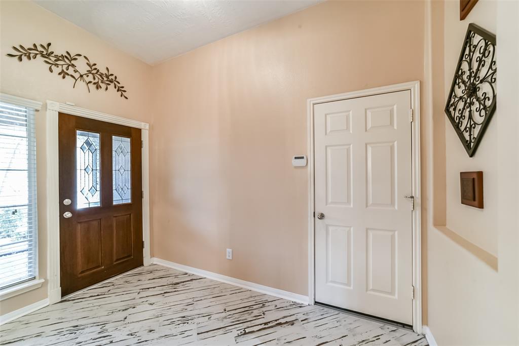 1537 Sunmeadow Blvd, Friendswood, TX 77546