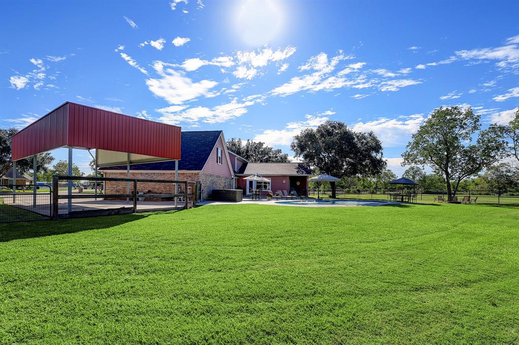 2018 Laura Ln, Lomax, TX 77571