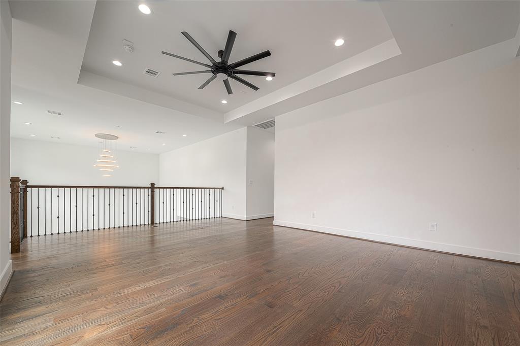 8328 Peekskill Ln, Houston, TX 77075