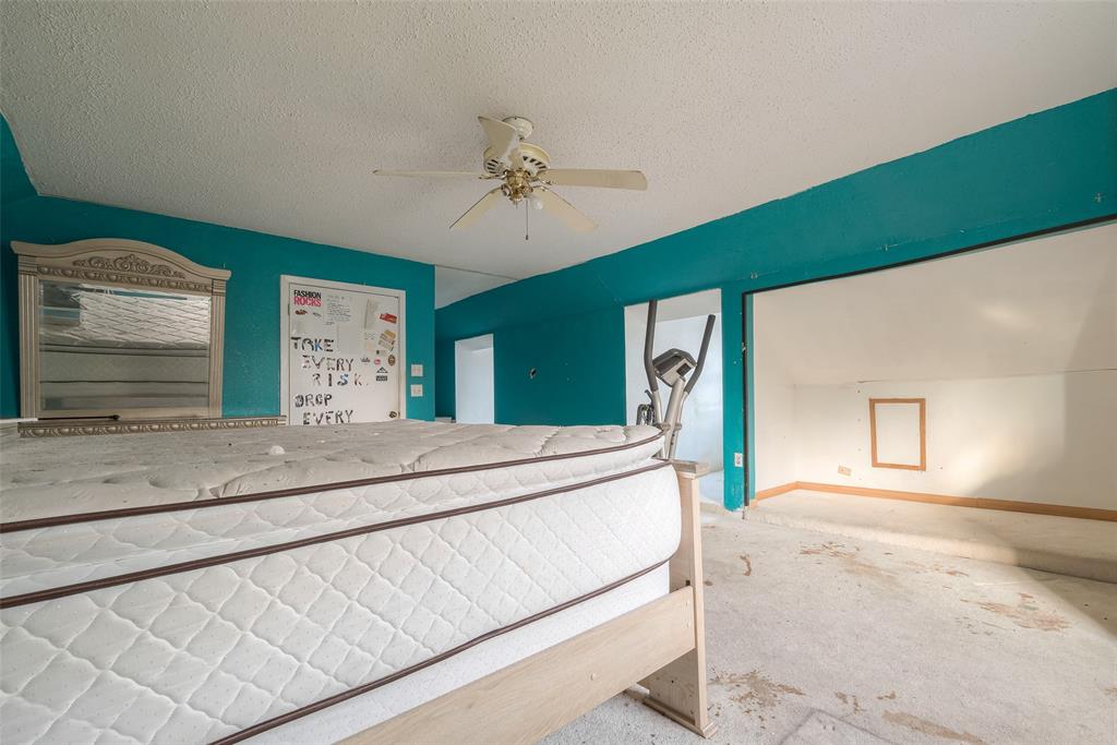 704 Holland Ave, Galena Park, TX 77547