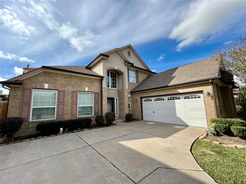 1914 Kenilworth Drive, Sugar Land, TX 77479