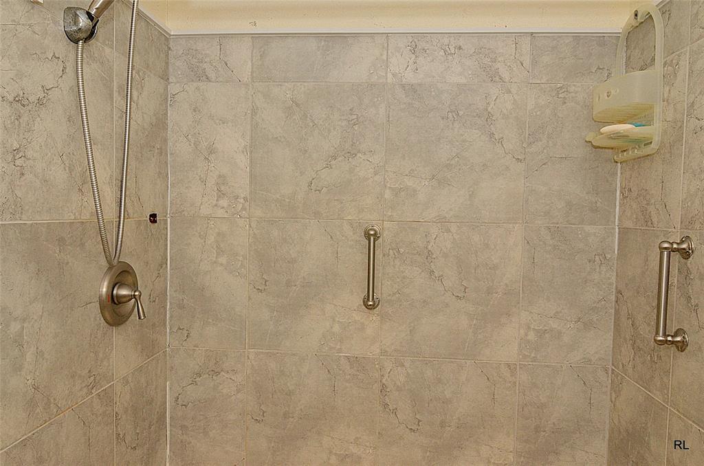 4307 SADDLE Dr, Pleak, TX 77461