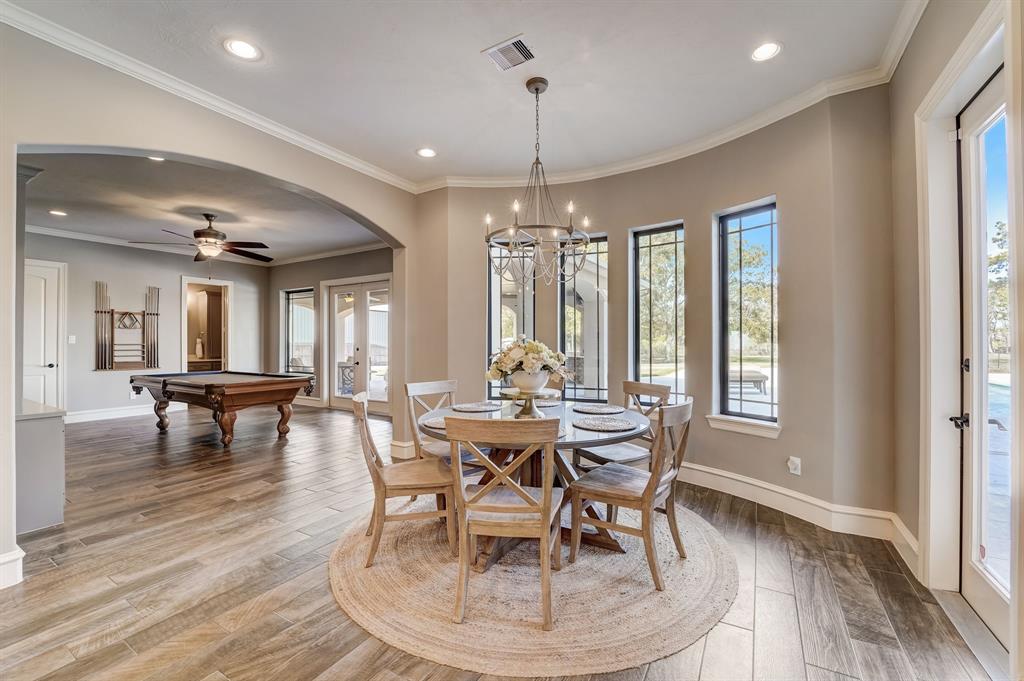 4809 Dutton Lake Dr, Baytown, TX 77523