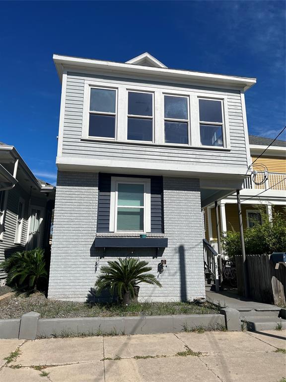 For Lease 2220 Bernardo De Galvez, 2, Galveston, TX 77550 2 Beds