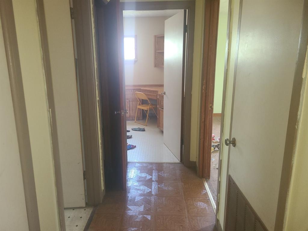 107 W Oak, Daisetta, TX 77533