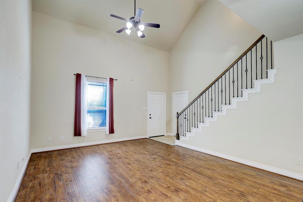 1898 Longmire Rd 13, Conroe, TX 77304