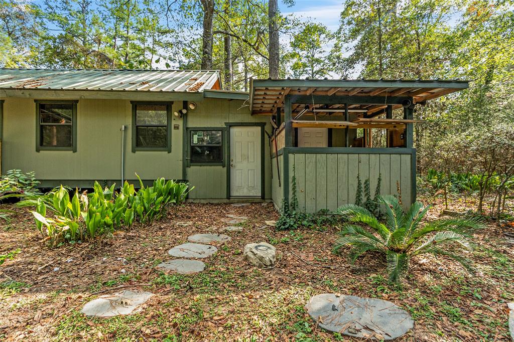 12447 Mill Creek Dr S, Plantersville, TX 77363