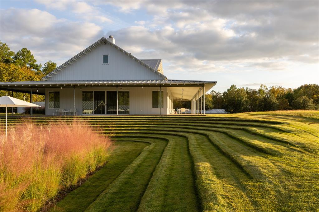 3896 CR 305, Navasota, TX 77868