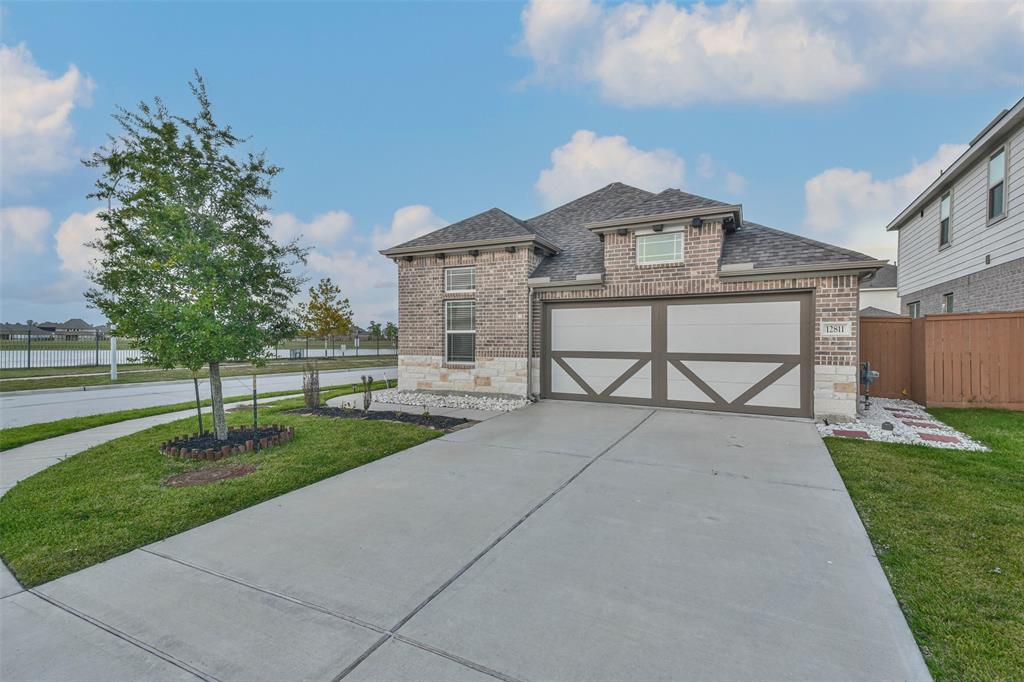 Sold 12811 Ilderton Drive, Humble, TX 77346 3 Beds / 2 Full Baths