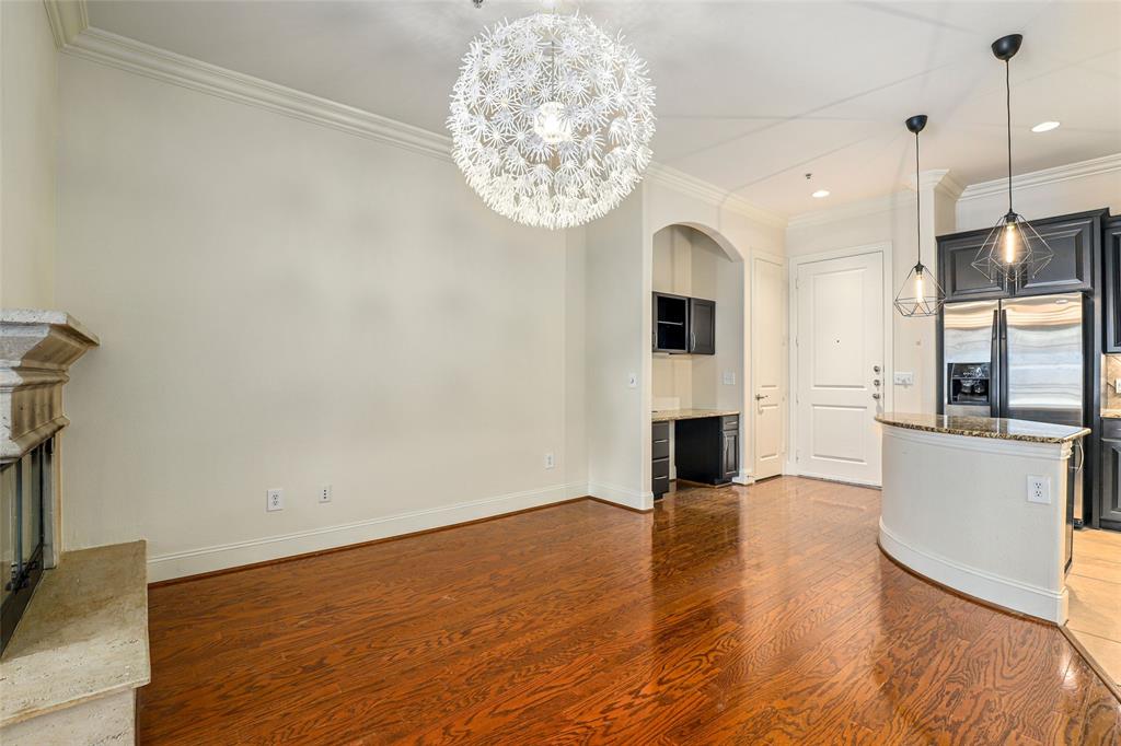 2120 Kipling St 402, Houston, TX 77098