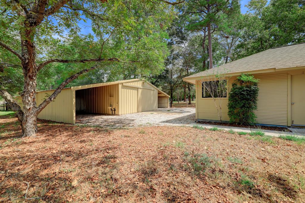 25869 Magnolia Dr, Splendora, TX 77372