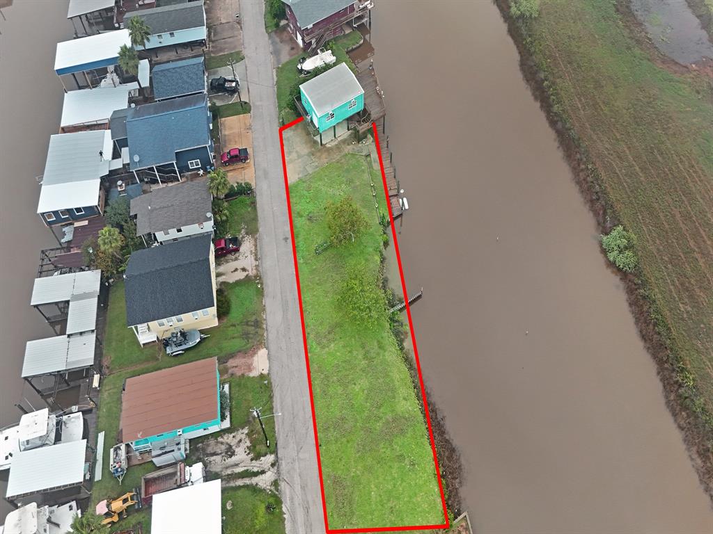 320 Galley Way, Freeport, TX 77541