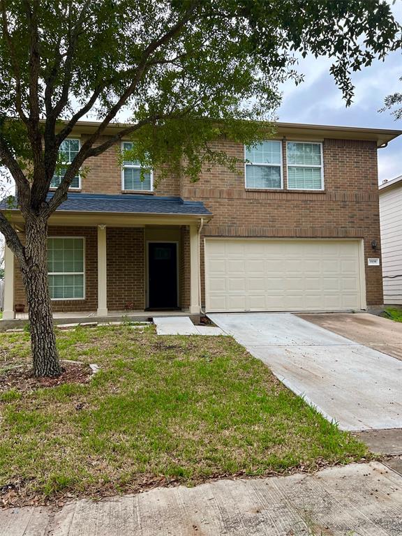 For Lease 2038 Diamond Crest Drive, Missouri City, TX 77489 3 Beds / 2 Full Baths / 1 Half