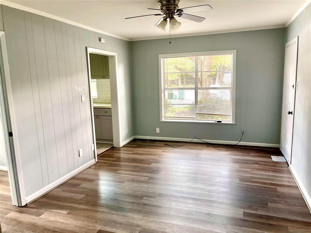 For Lease 2324 Cedar Drive, 1, La Marque, TX 77568 2 Beds / 1 Full