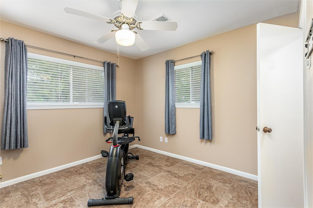 3912 E Wallisville Rd, Baytown, TX 77521