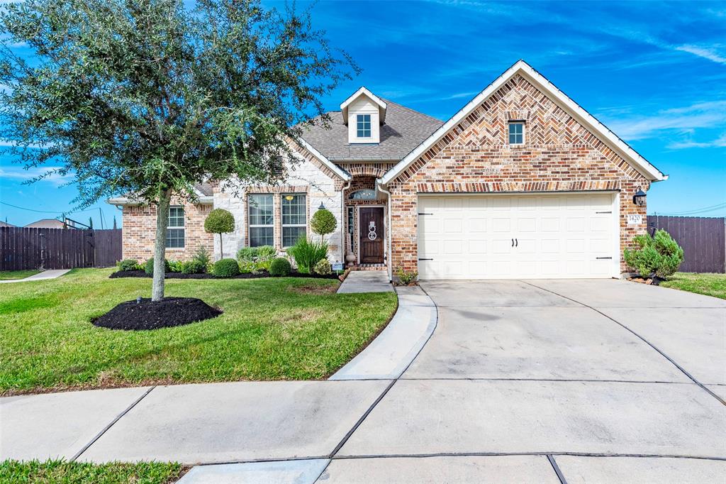 1420 Talco Garden Ct, League City, TX 77573