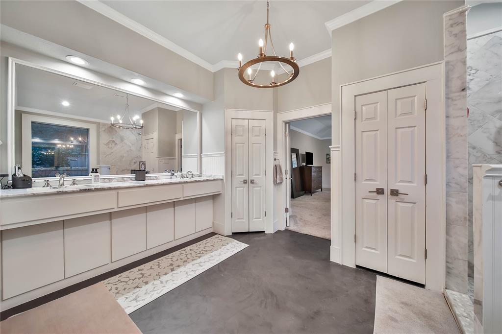 11 Highland Green Pl, The Woodlands, TX 77381