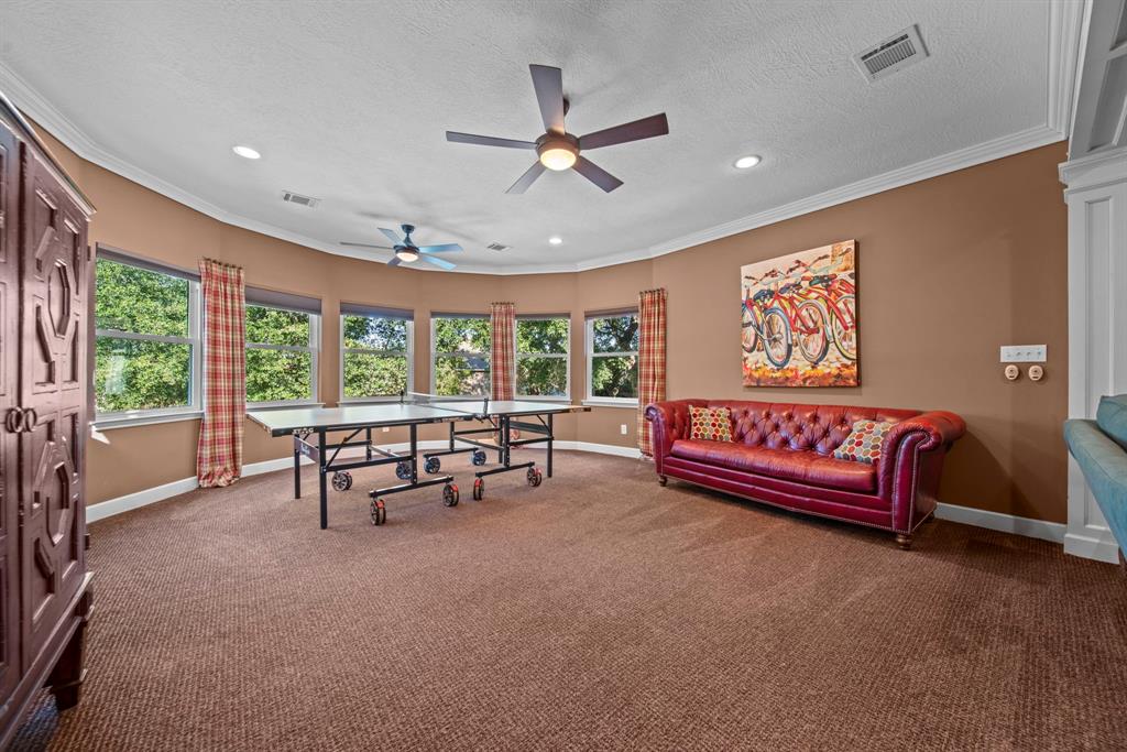 11018 Albury Park Ln, Tomball, TX 77375