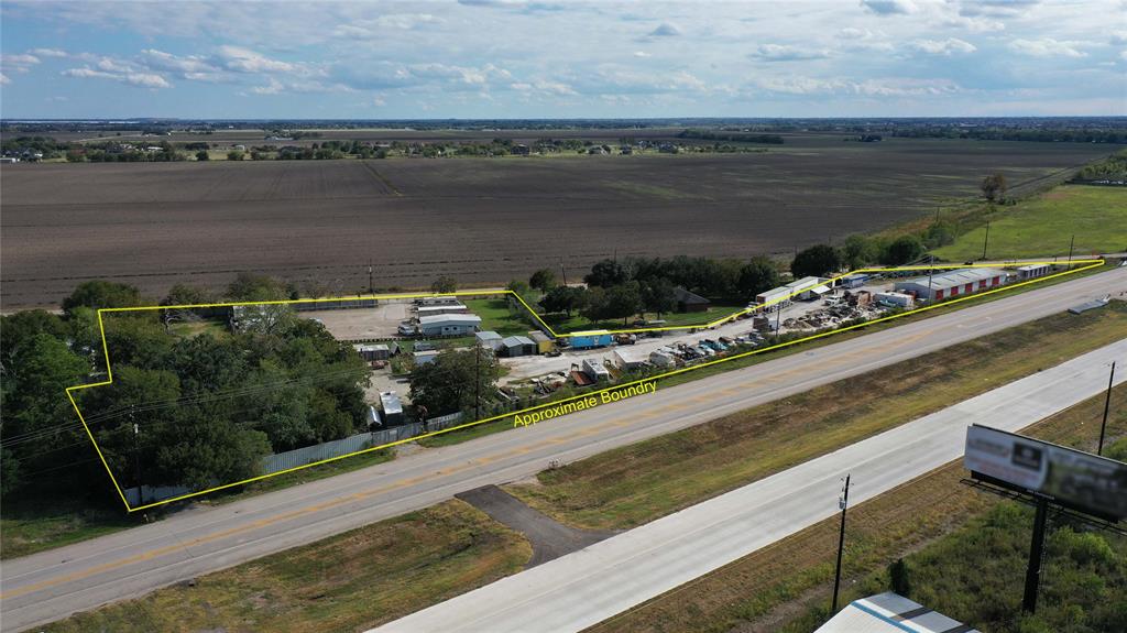 9023 Highway 36, Needville, TX 77461