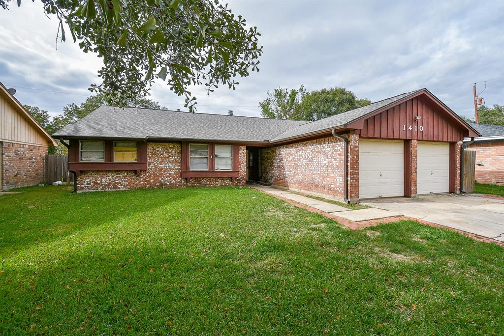 1410 Sherwood Street, Baytown, TX 77520