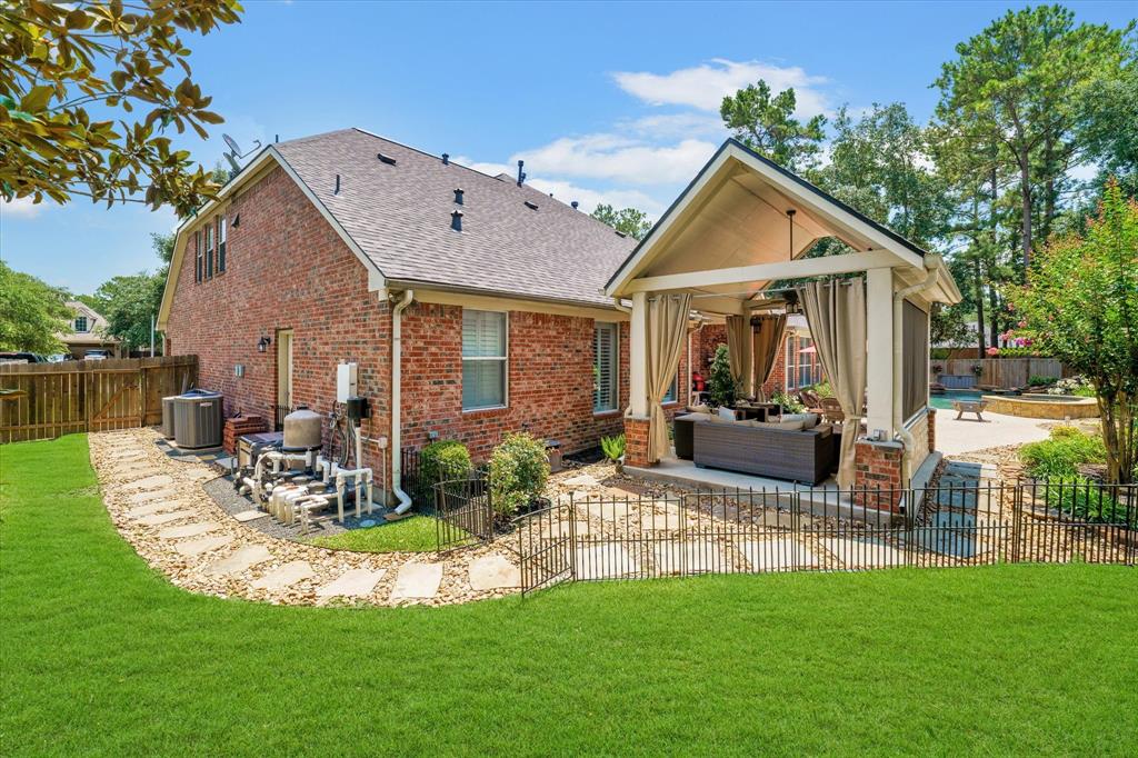 15407 Mustang Crossing Cir, Cypress, TX 77429