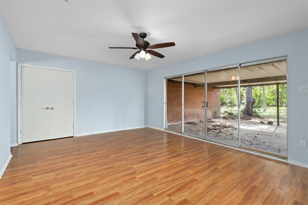 406 Llano St, Pasadena, TX 77504