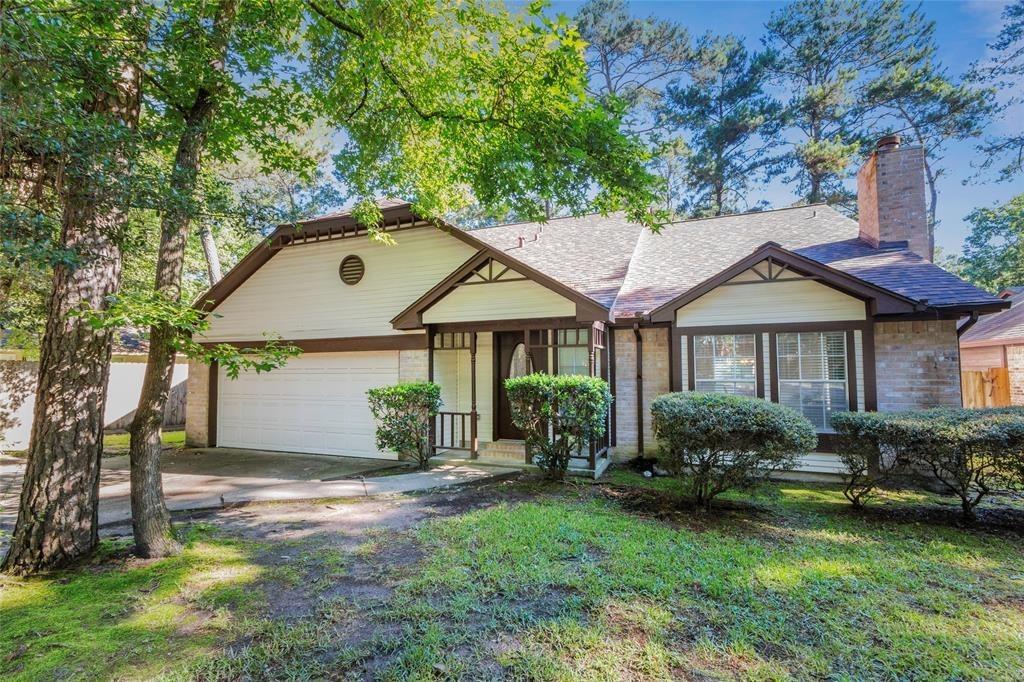 Sold 18 Fairmeade Bend Drive, Spring, TX 77381 3 Beds / 2 Full Baths