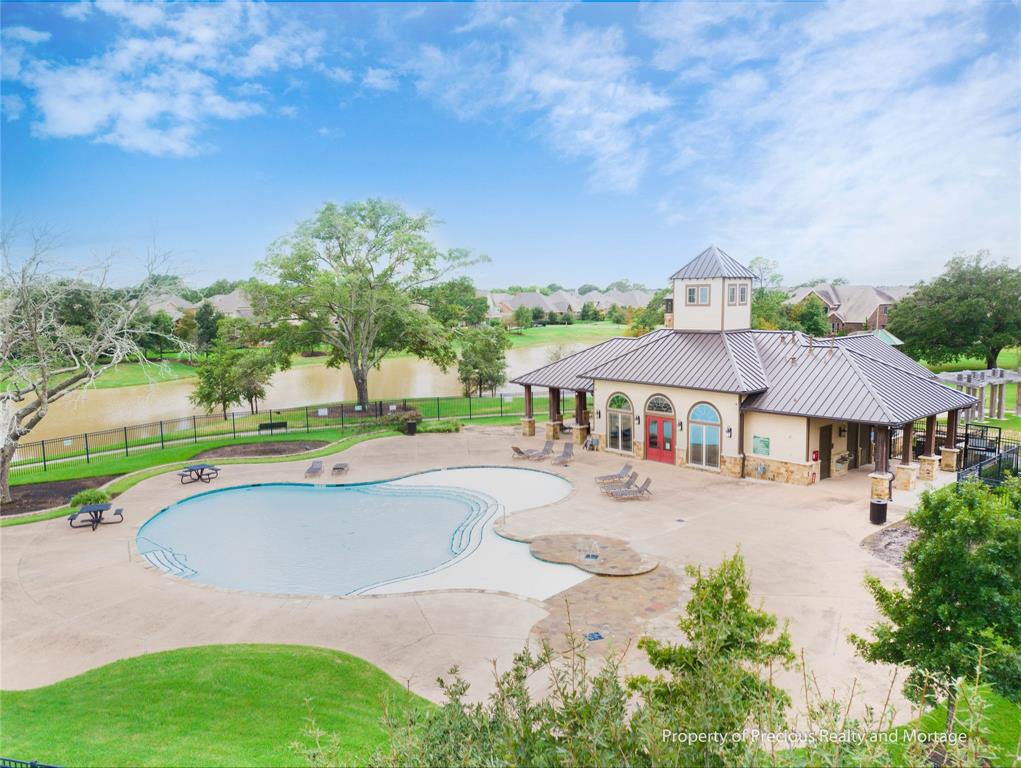 6019 Green Meadows Ln, Katy, TX 77493