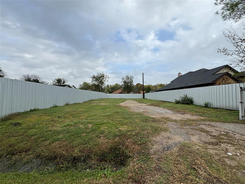 0 Lomalinda Ave, Houston, TX 77085