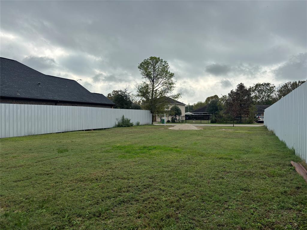 0 Lomalinda Ave, Houston, TX 77085